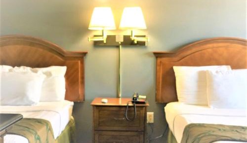 Deluxe Double Room with Two Double Beds - Non-Smoking