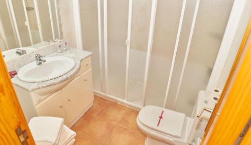 Studio (2 Adults)
