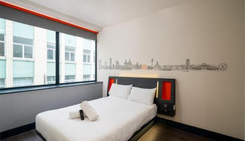 Double Room with Window