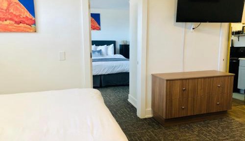 Two-Bedroom Suite