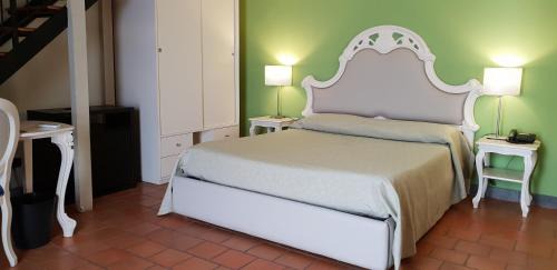 Junior  Room