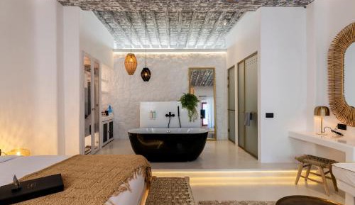 Junior Suite with Balcony