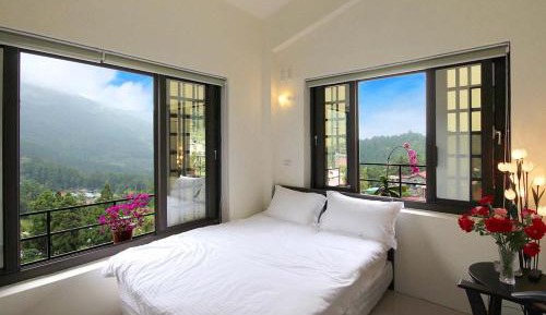 Double Room with Mountain View