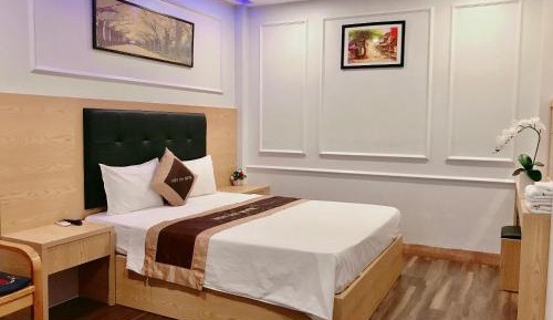 Deluxe Double Room (1 adult + 1 child)