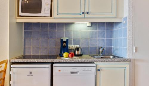 Studio with Sleeping Alcove (4 People) - Sea View