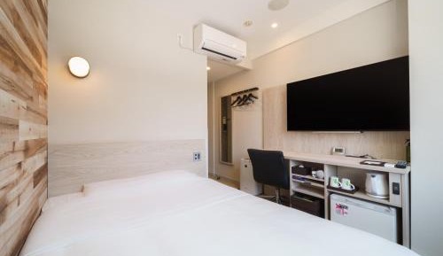Double Room - Non-Smoking 