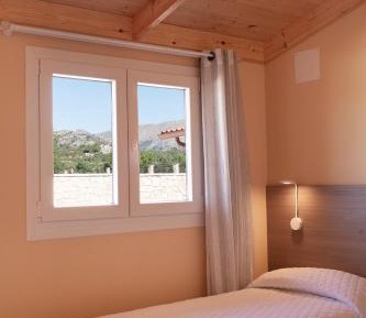 Twin Room with Bathroom