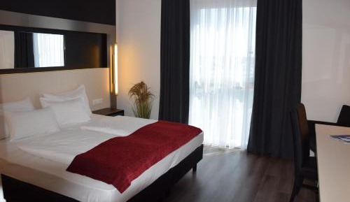 Comfort Double or Twin Room