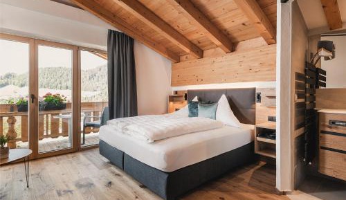Triple Room with Balcony