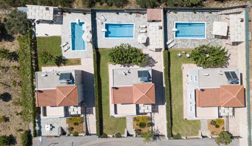 Three-Bedroom Villa with Private Pool - Danai