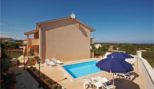 Five-Bedroom Holiday Home