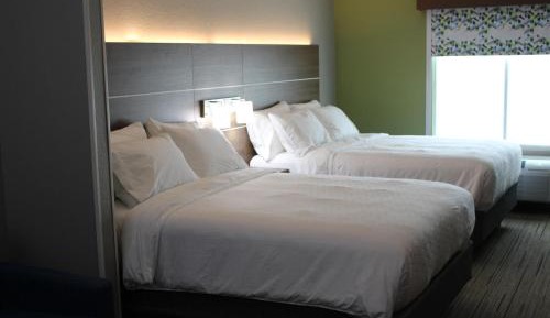 Suite with Two Beds - Non-Smoking