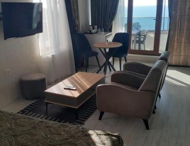 Luxury Triple Room