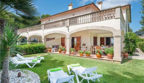 Four-Bedroom Villa