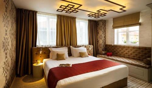 Premium Triple Room