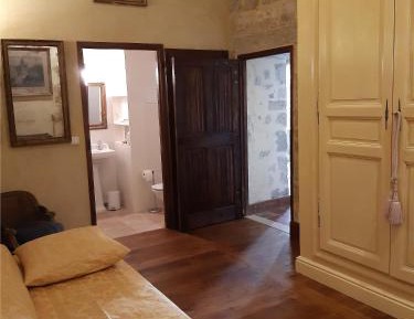 Suite with Garden View