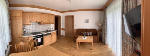 Superior One-Bedroom Apartment with Balcony