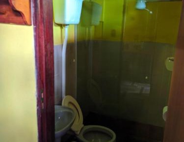 Apartment with Mountain View