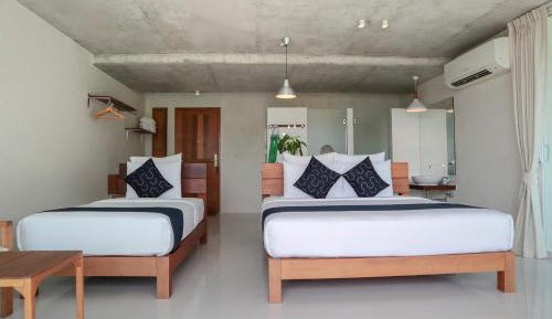 Premier Triple Suite
