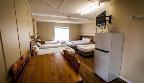 Family Room (6 Guests)