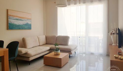 Apartment with Garden View
