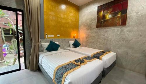 Deluxe Twin Room