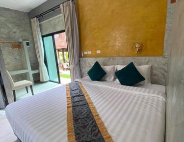 King Room with Garden View