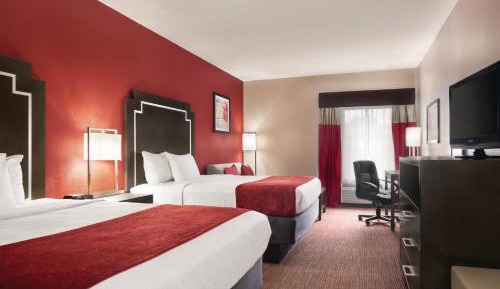 Queen Room with Two Queen Beds - Non-Smoking