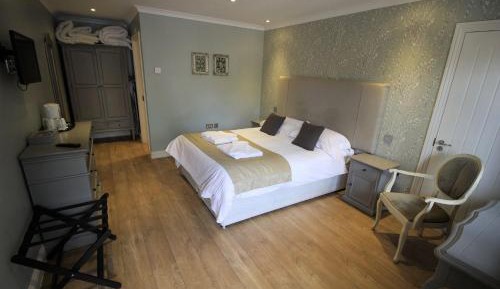 Twin Room with Shower