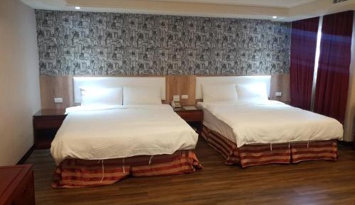 Deluxe Quadruple Room