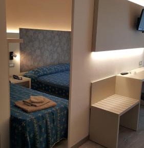 Triple Room with Balcony