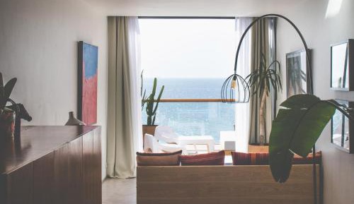 Deluxe Double Room with Balcony and Sea View