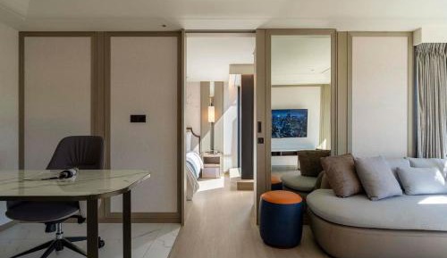 Premier Suite