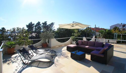 Apartment with Terrace
