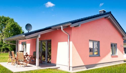 Three-Bedroom Holiday Home 