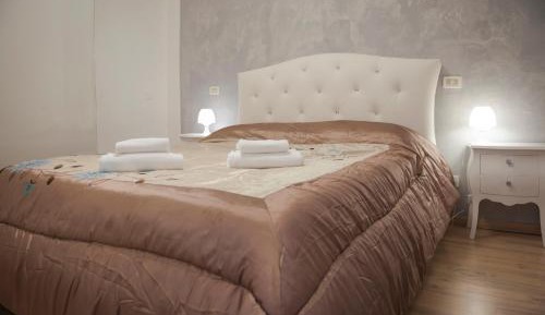 Two-Bedroom Apartment (4 Adults)