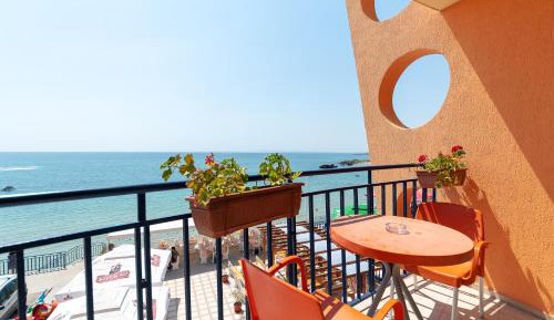 Junior Suite with Balcony