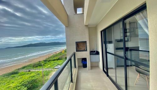 One-Bedroom Premium Apartment with Ocean View
