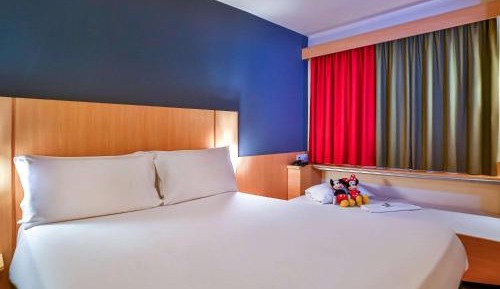 Standard Double Room with Child Bed