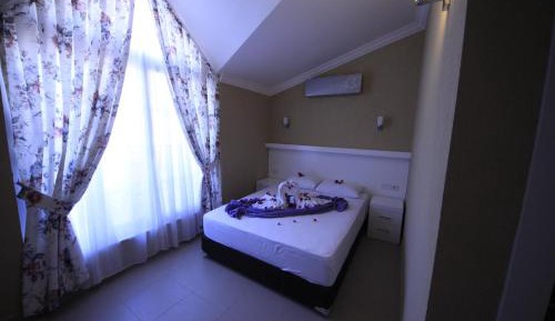 Double or Twin Room with Balcony