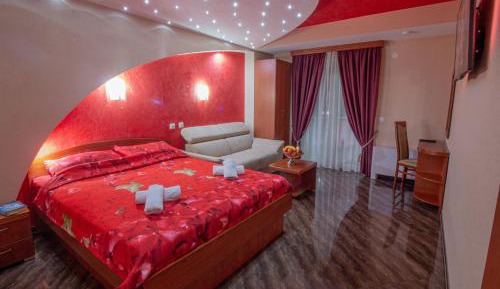 Triple Room with Kitchenette and Balcony