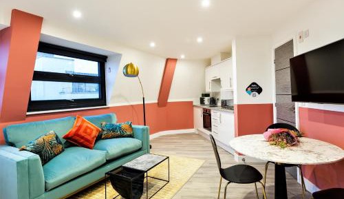 Studio with Sofa Bed