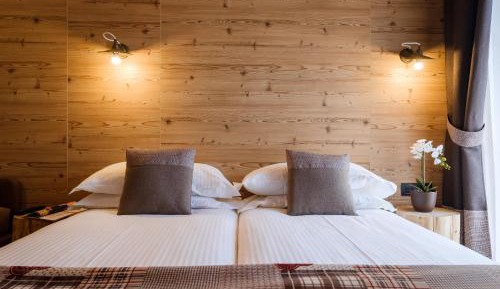Double or Twin Room with Balcony