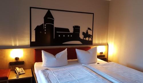 Large Double Room