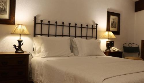 Double or Twin Room with Land View