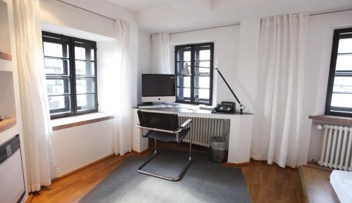 Standard Studio