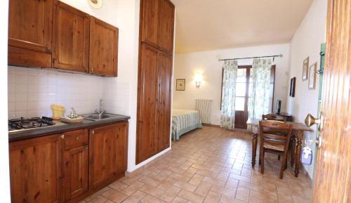 Studio Apartment