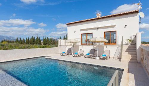 Villa with Private Pool