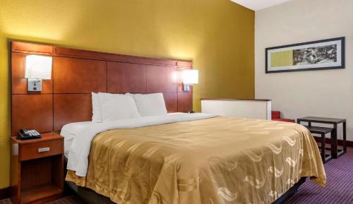 King Room - Accessible/Non-Smoking