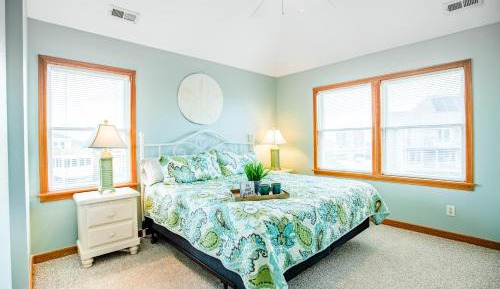 seven bedroom holiday home 